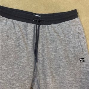 Billabong joggers